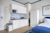 Anmut by Revelton