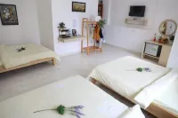 Strawberry Hotel Da Lat