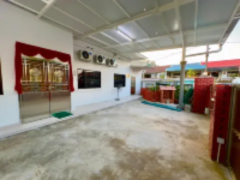 Spacious 2 Storey Homestay Tanjung Bungah 25pax by 3C / Evergreen Corner Tanjung Bungah