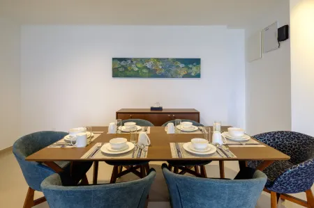 Penang Beachfront Seaview Residences Отели рядом с достопримечательностью «Tanjung Bungah Floating Mosque»