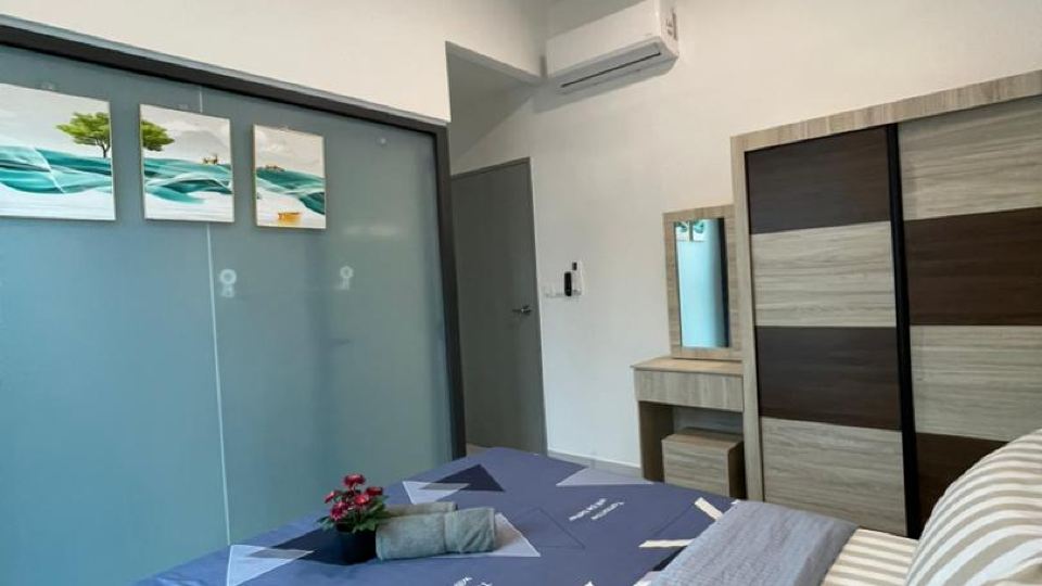Bt KawanX3 3BR Suite-IKEA-UOW-kdu-ColumbiaAsia