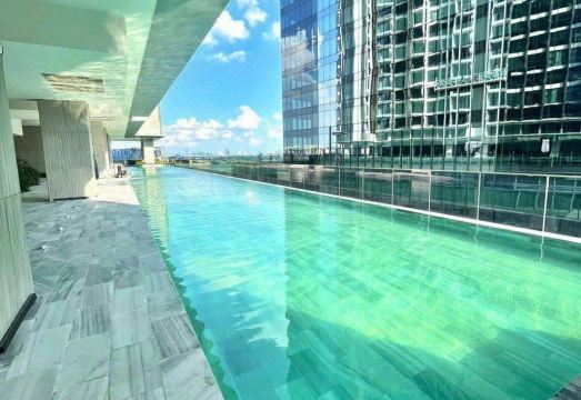 메트로폴 더 크레스트 내부