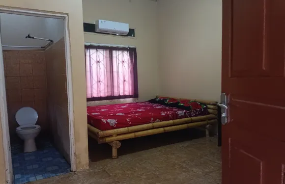 OYO 93766 布加民宿靠近Taman Lembah