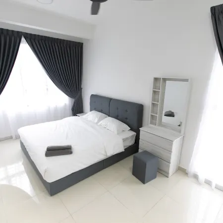 Newly Renovated 3Bedroom Vacation Home 6-8pax