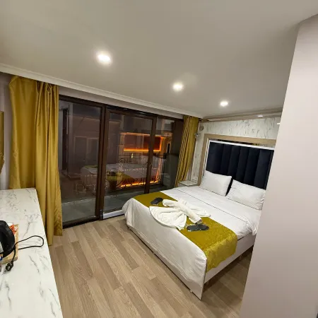 Gala Suites Hotel Отели рядом с достопримечательностью «Площадь Таксим»