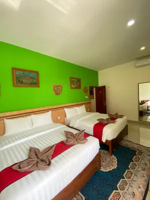 THE CABIN HOTEL AMBASADOR