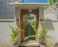 Adi S Guest House