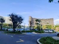 Seaview Apartment at Arena Cam Ranh – Near Beach & Airport - parking