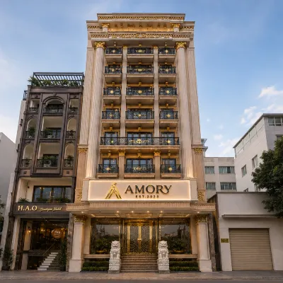 Amory Royal Hotel Các khách sạn gần Anh Hạt Dẻ Private Spa
