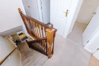 3-Bed Westhoughton | M61 | Driveway Parking - parking