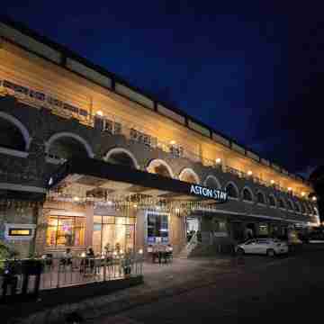 Aston Stay and Villas Hotel Exterior