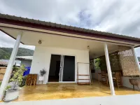The Summer Cottage 카이 배 비치 호텔