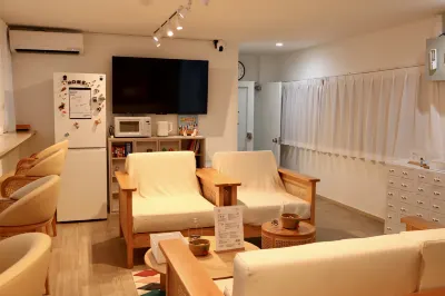 Cozey Retreat Waffle Women's Hostel