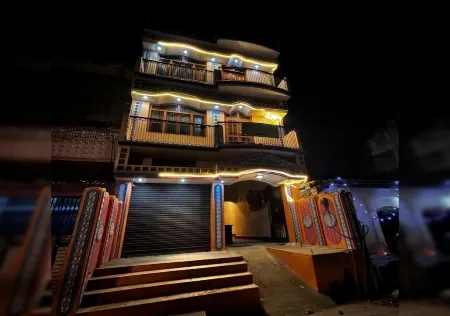 Vatsalya Bhawan Ayodhya Отели в г. Айодхья