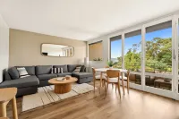 Modern apartment sea view-2BR-4P- Saint-Tropez