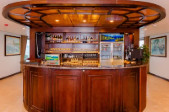 Sea Coral Cruise Lan Ha Bay