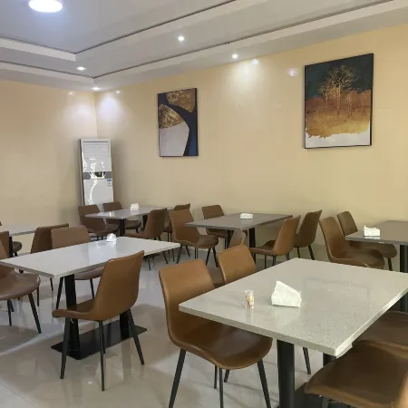 Golden Bay Hotel