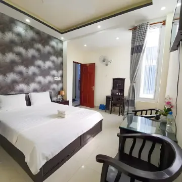 An Phat Hotel Отели рядом с достопримечательностью «Пляж Анхай»