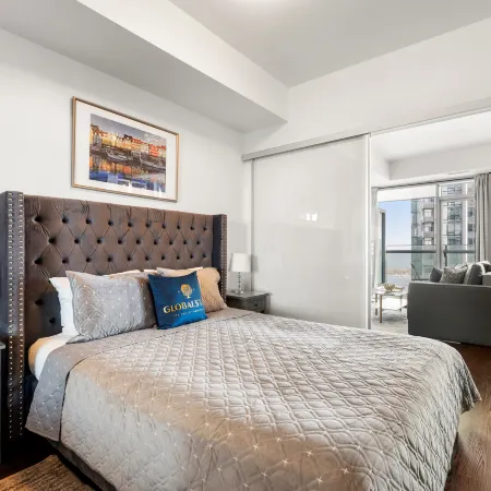 GLOBALSTAY. Gorgeous Apartments in the Heart of Toronto