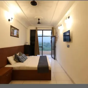 Hotel Balram Palace Hotels near Jeen Mata Mandir