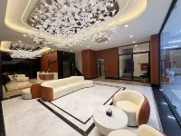 เดอะ สกาย พลัส