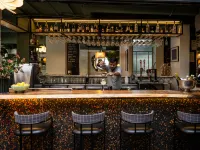 The Kin Hotel 瓦達拉（Wadala）附近的飯店