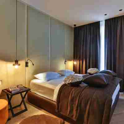 Seaside Apartment Rafailovici Rooms