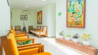 The Cabin Hotel Wirobrajan