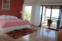 Breathtaking Ocean View Villa - Infinity Pools