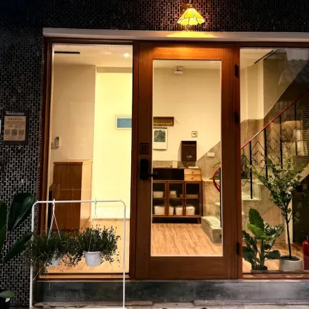 KM Hostel Отели рядом с достопримечательностью «Деревня Хиноки»