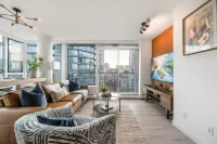 Central Downtown Living|Water View |Free Parking - 2-Star