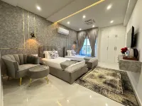 Redline Premier Hotel - New