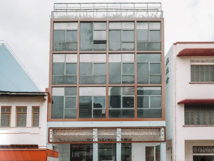 A Hotel Dickson, Stay From 9PM To 8AM