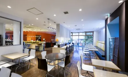 Hotel 1-2-3 Takasaki Отели рядом с достопримечательностью «Shorinzan Darumaji Temple»