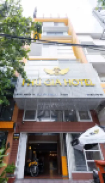 Phú Gia Hotel 563 Nguyễn Thị Thập Các khách sạn gần Công Viên Đài Liệt Sĩ Phường 18