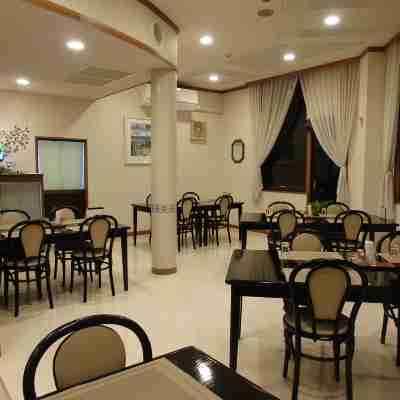 フォレストヴィラ夢寿々 Dining/Meeting Rooms