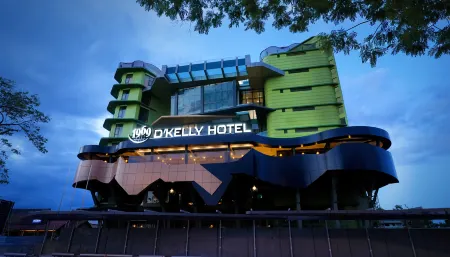 1969 D'Kelly Hotel