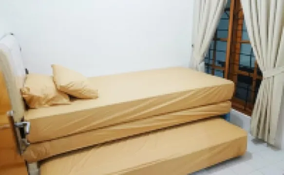 佩魯布克蒂尼卡青年旅館