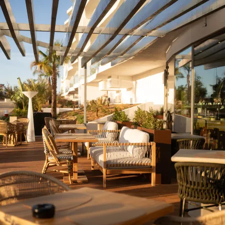 Castelo Suites Hotel