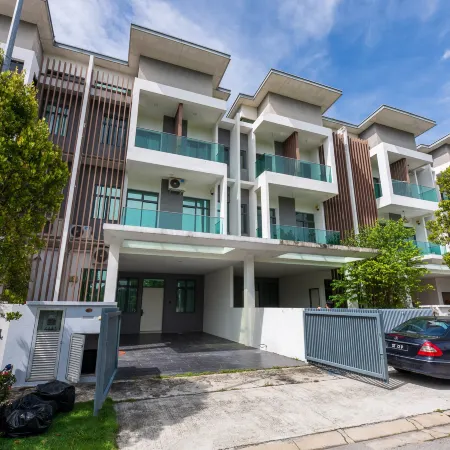Reflexion Puchong Private Pool Villa Group-Friendly