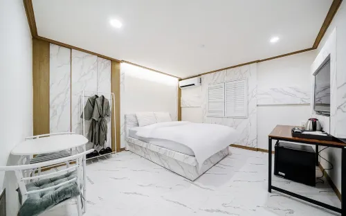 ฮาเซน วอลก็อต โรงแรม - 2 ดาว