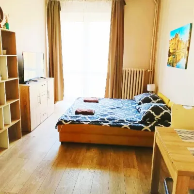 Bon Voyage Kawalerka Các khách sạn gần Bến tàu BrzeÅºno Pier