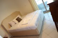 Luxury apartment with amazing marina view