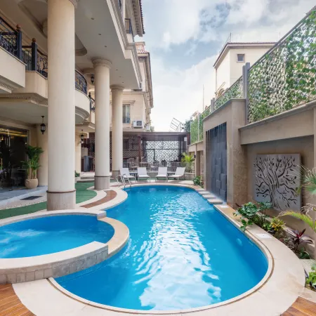 Maran Residence