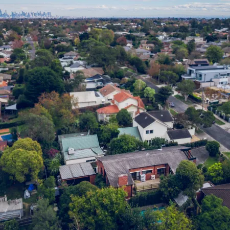 Entire Cozy 4 Bedroom House Surrey Hills
