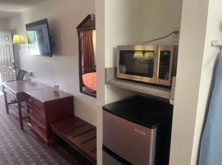 Loyalty Inn Gainesville