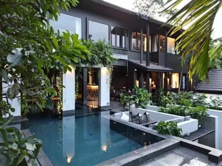 Safe House 168 Отели рядом с достопримечательностью «Elephant POOPOOPAPER Park Chiang Mai»