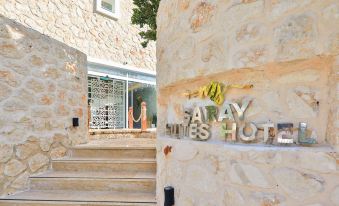 Kalkan Saray Suites Hotel