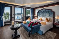 Verdure Lotus Luxury Cruise on Lan Ha Bay Hotels in Tuần Châu