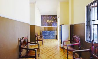 Hotel O Enggal Near Gor Saburai Formerly Hotel Pelangi
